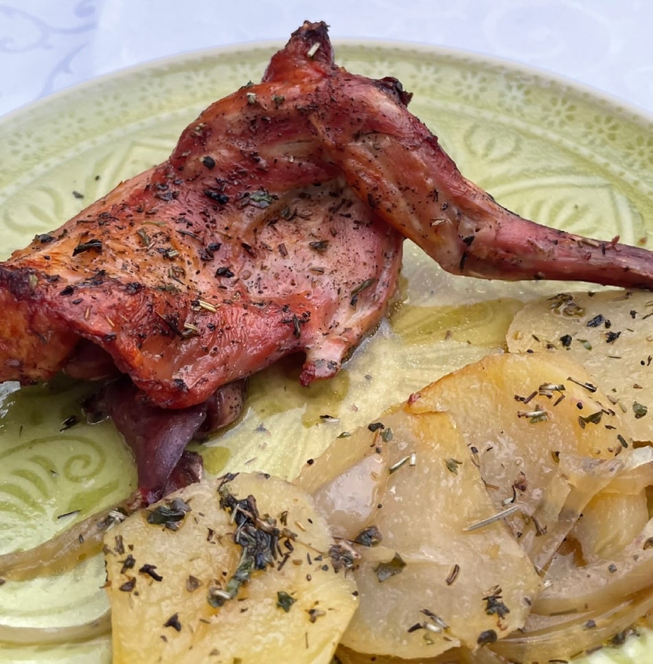 Conejo al horno a las hierbas provenzales 1