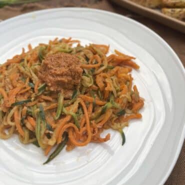 Espaguetis Vegetales (con Pesto Rojo)