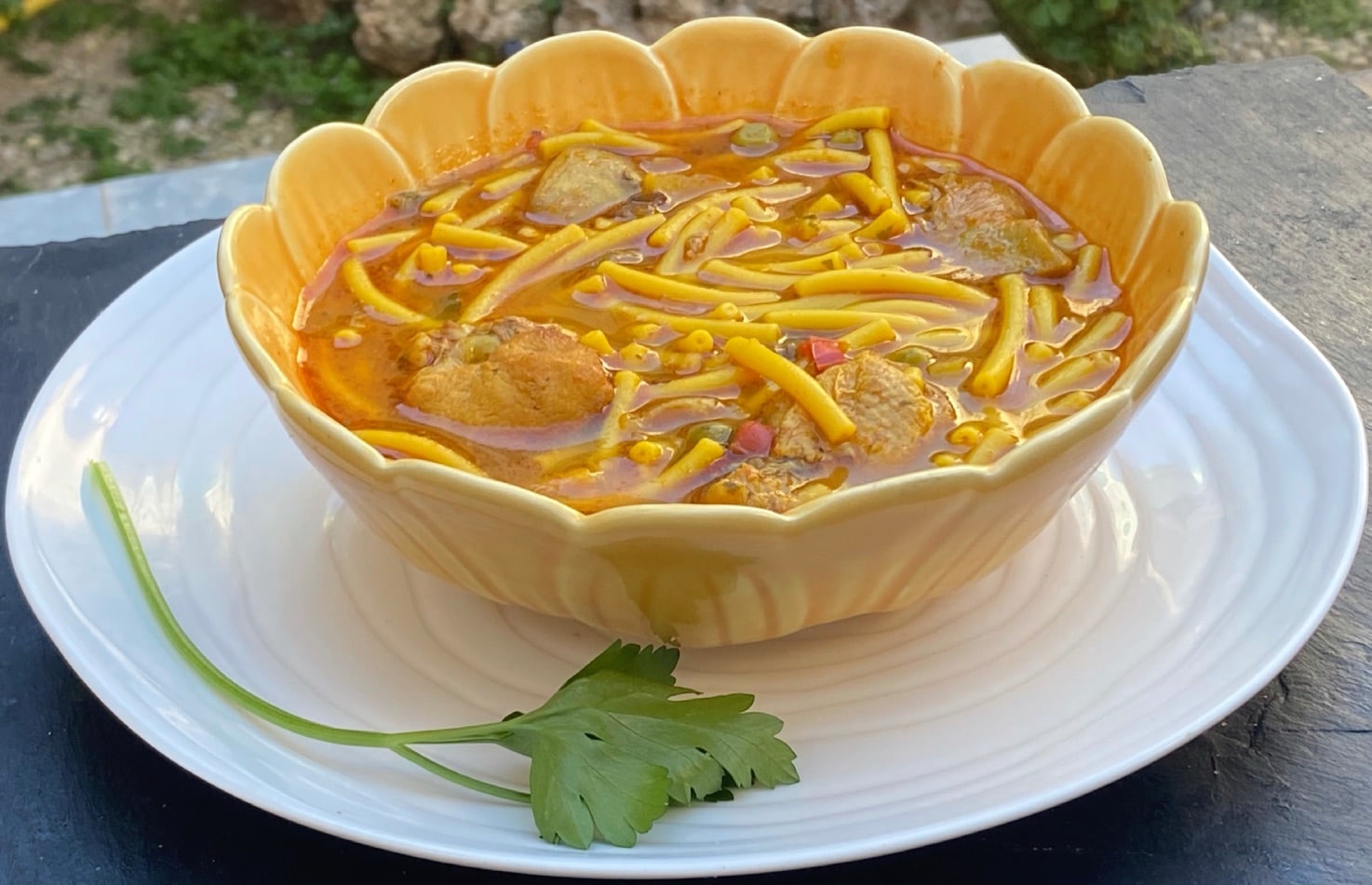 Fideos caldosos con carne 1