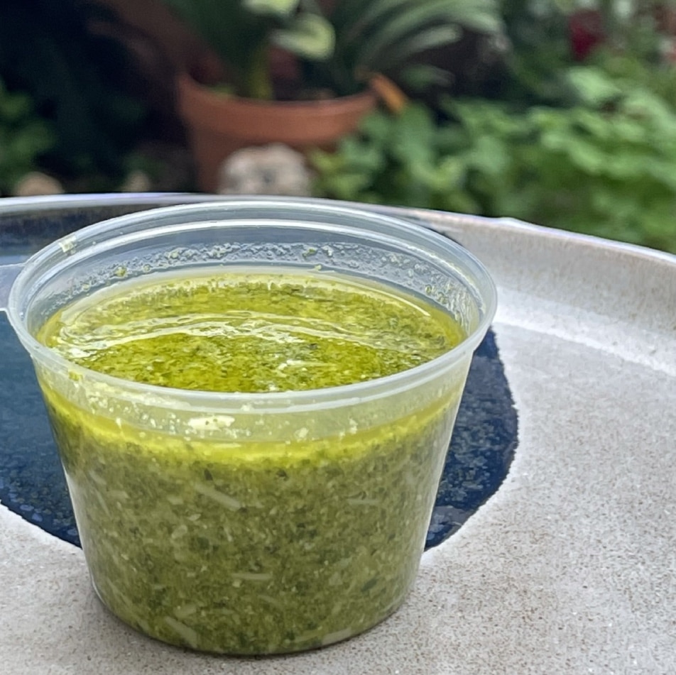 Salsa Pesto Verde de Albahaca (Elaboración Propia) - Imagen 2