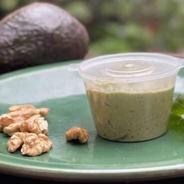 Salsa Pesto de Aguacate y Nueces (Elaboración Propia)