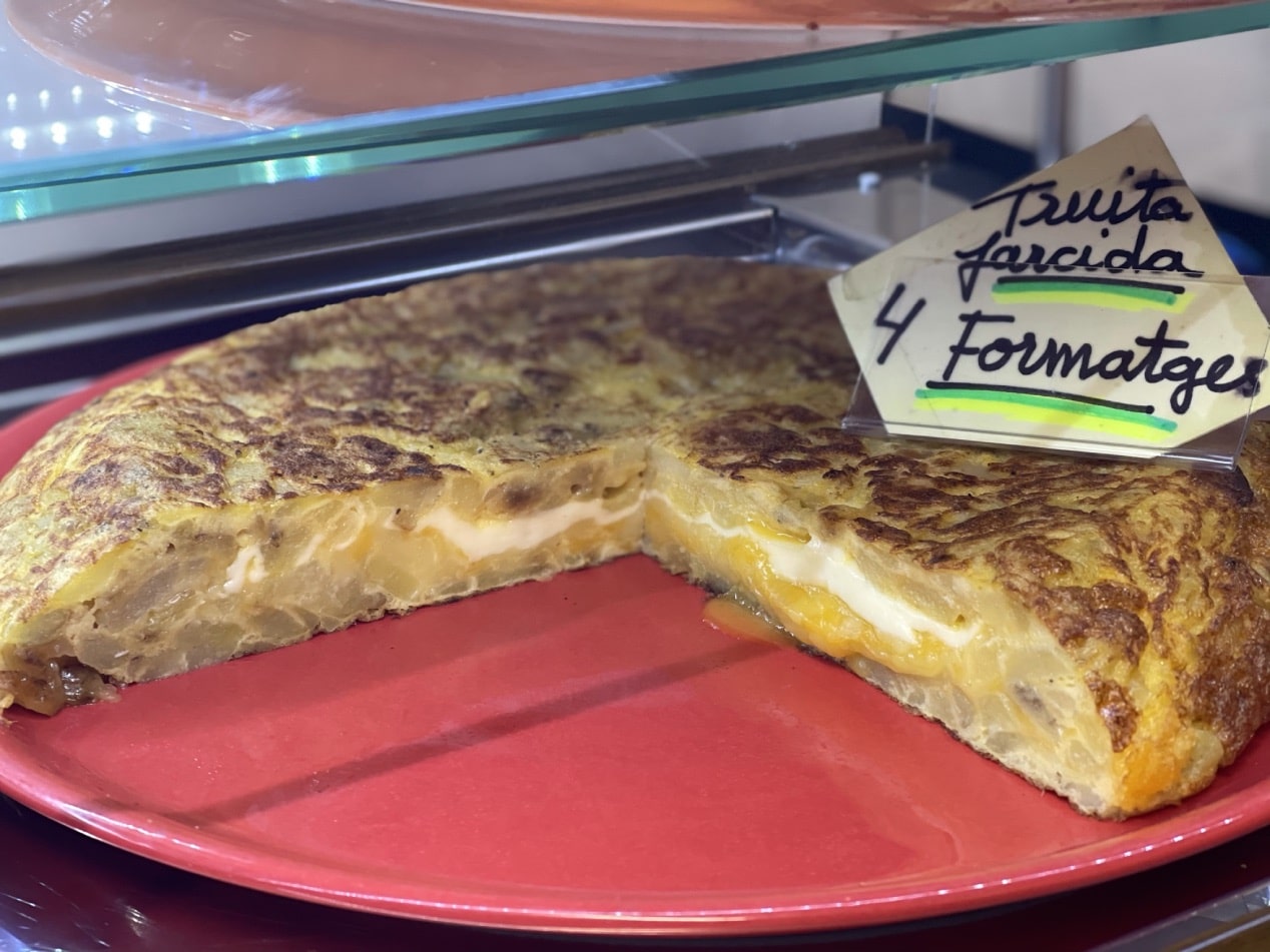 Tortilla rellena 4Q quesos 4