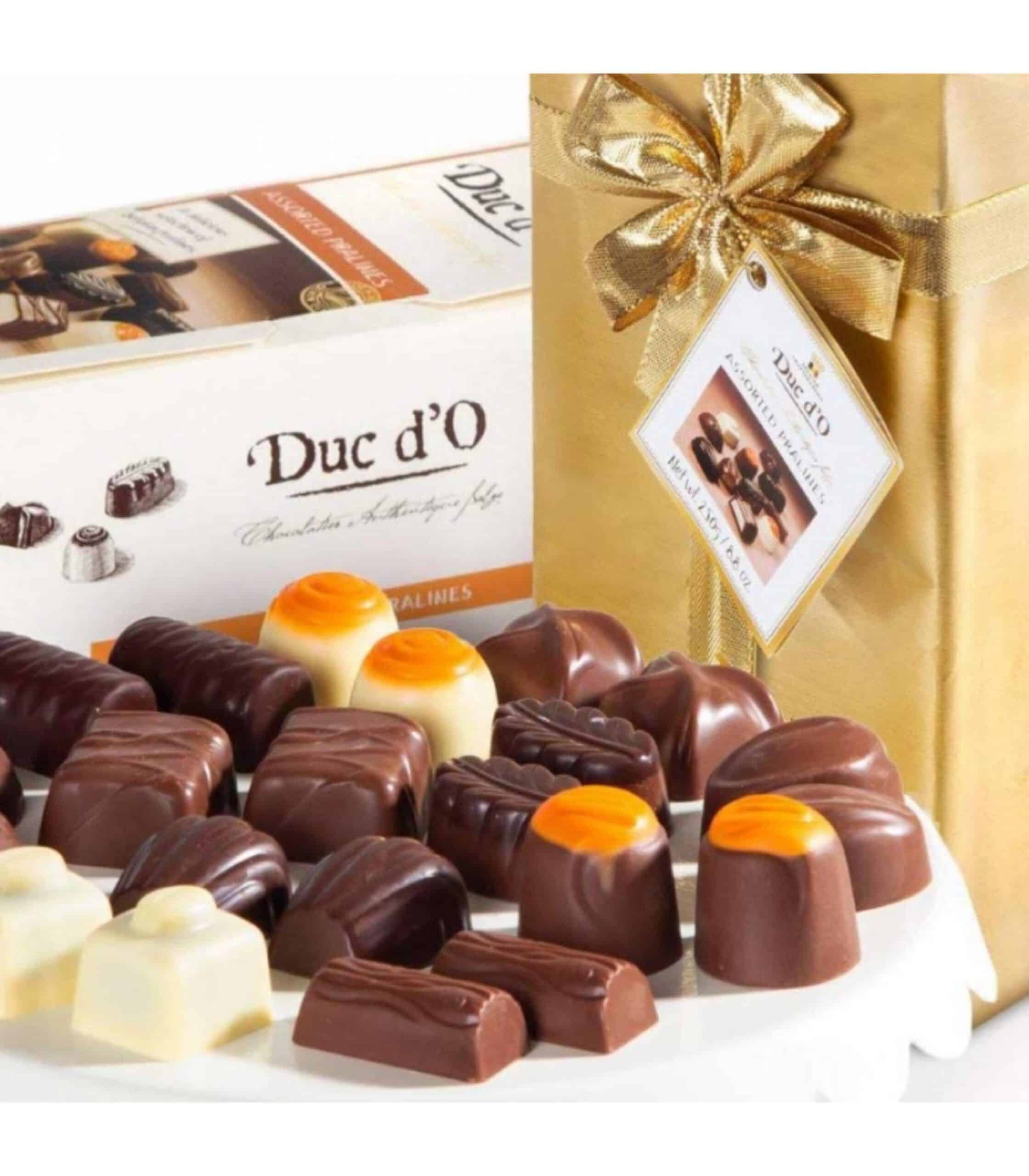 bombones surtido de pralines envueltos de regalo 250gr duc d o 1 copia scaled