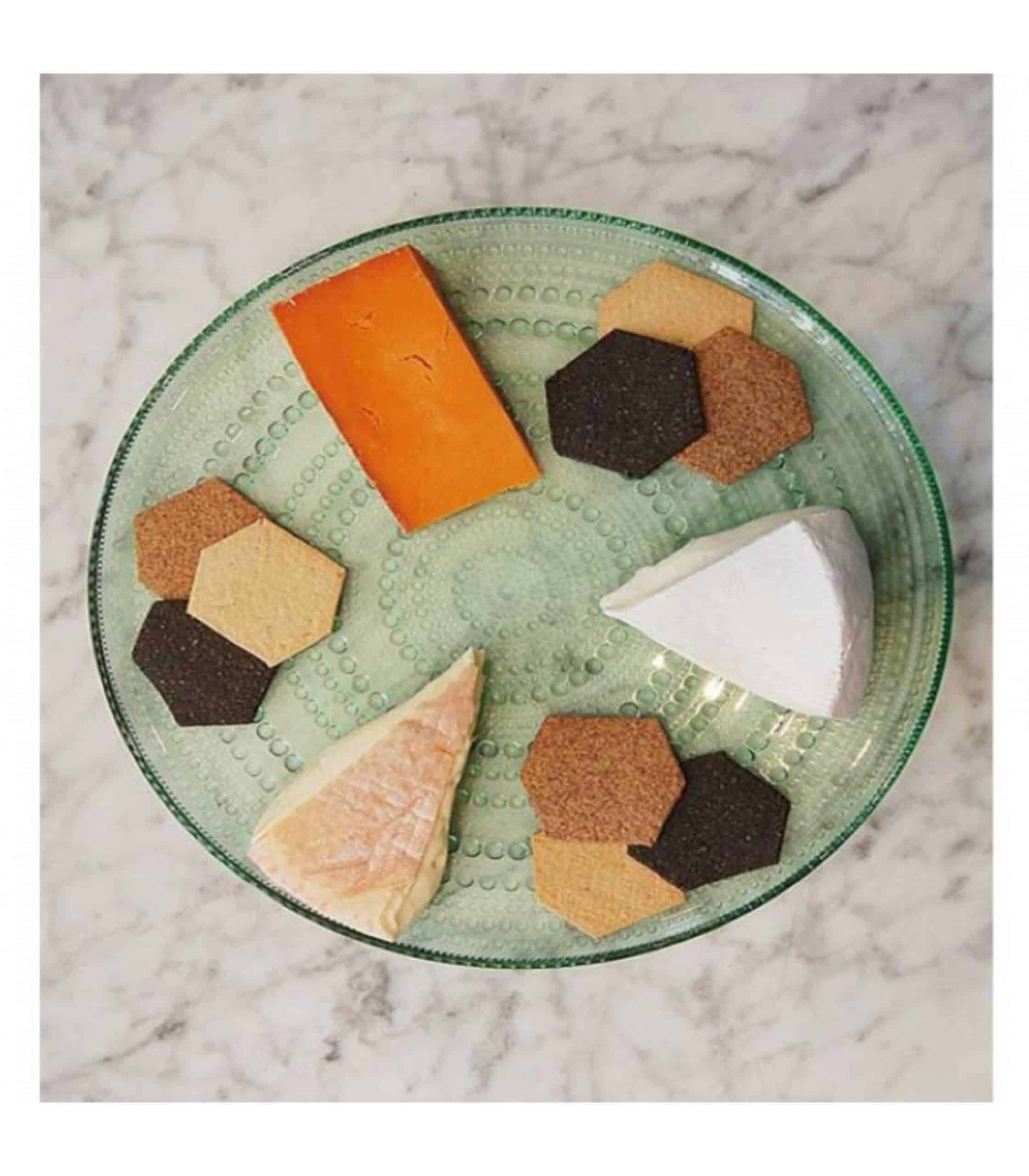 crackers con avellanas almendras y nueces 125gr miller s haverst 6un 2 copia scaled