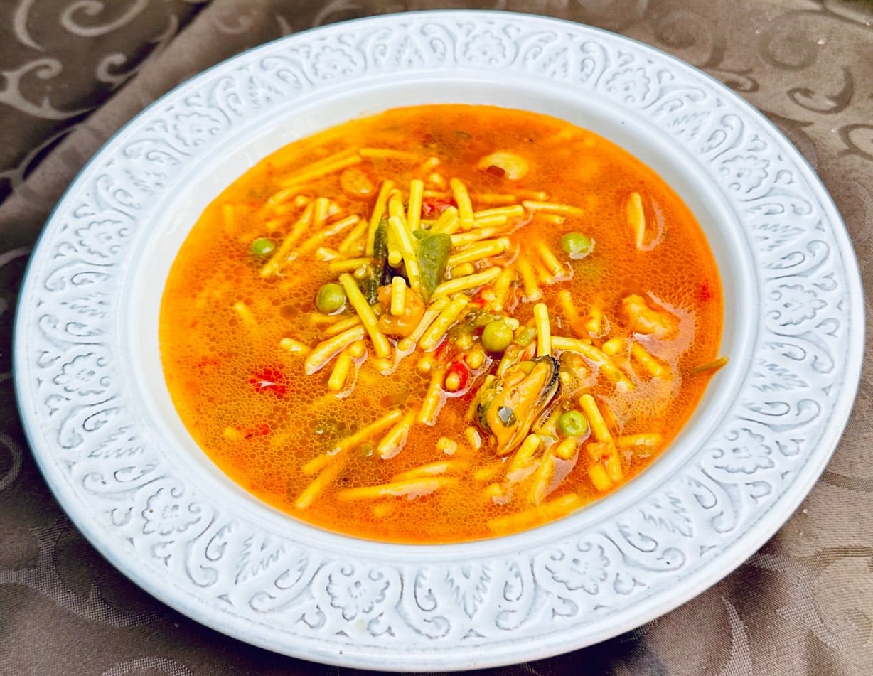 Fideos caldosos de pescado 1 def