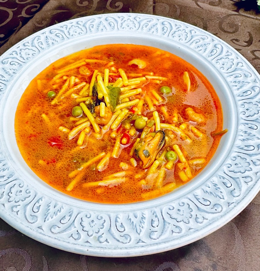 Fideos caldosos de pescado 6 def