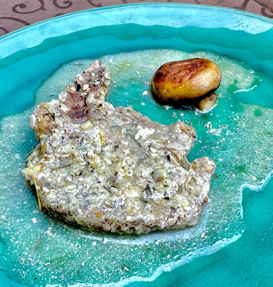 Chuleta de Cerdo Marinada al Romero con Champiñón Natural 2
